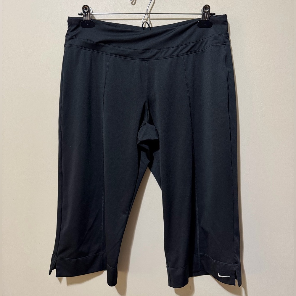Nike Black Women's Capris